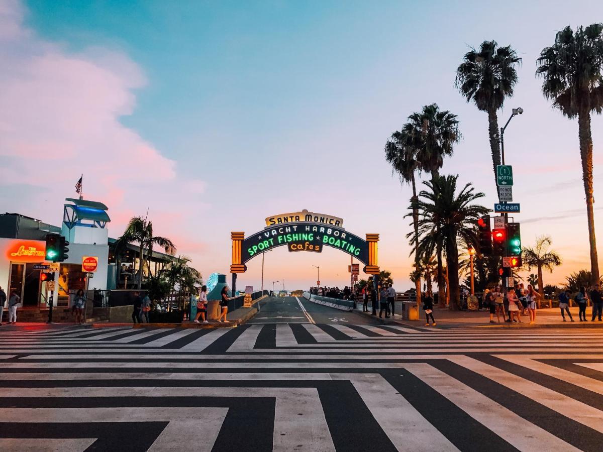 Promenade Studio Los Angeles Eksteriør billede